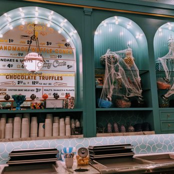Sweet Cooie's - Late night ice cream stop - Ice Cream & Frozen Yogurt Near Me - Denver, Colorado Sweet Cooie's - Late night ice cream stop - Ice Cream & Frozen Yogurt Near Me - Denver, Colorado