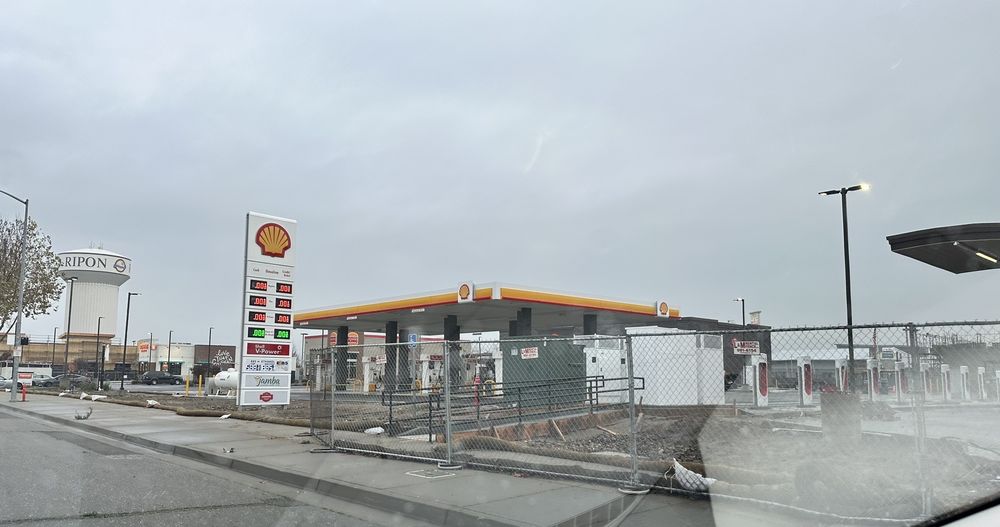 SHELL GAS STATION Updated September 2024 710 Jack Tone Rd, Ripon