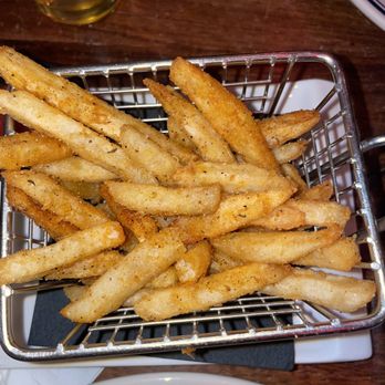Queens Bully - FRIES - Gastropubs Near Me - Forest Hills, New York Queens Bully - FRIES - Gastropubs Near Me - Forest Hills, New York
