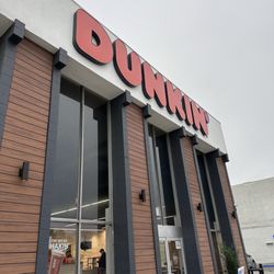 Dunkin' - Store front