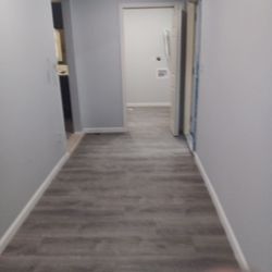 Raisedright Construction - Entryway/mudroom