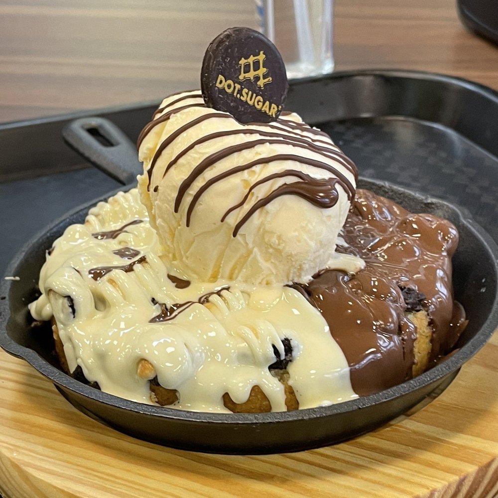 Dot Sugar - Oreo Pan - Desserts Near Me - Beaverton, Oregon Dot Sugar - Oreo Pan - Desserts Near Me - Beaverton, Oregon