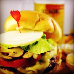Rock N Rolla - Rock N Rolla Burger