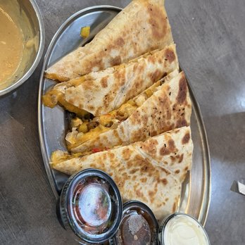 Grand Canyon Brewing Distillery - Chicken quesadilla- must get!! - Brewpubs Near Me - Kingman, Arizona Grand Canyon Brewing Distillery - Chicken quesadilla- must get!! - Brewpubs Near Me - Kingman, Arizona