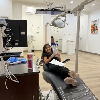 High Five Pediatric Dentistry - Pediatric Dentists Near Me - Long Beach, California High Five Pediatric Dentistry - Pediatric Dentists Near Me - Long Beach, California