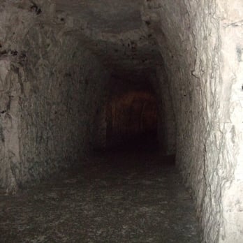 Chislehurst Caves - Landmarks & Historical Buildings Near Me - Chislehurst, KEN