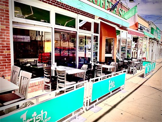 Irish Coffee Shop by null