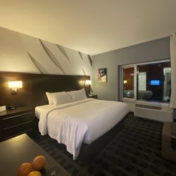 Towneplace Suites Springfield - Bed area