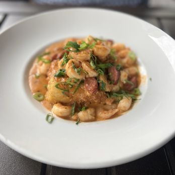 Blackfinn Ameripub - Ballantyne - Shrimp and Grits - New American Near Me - Charlotte, North Carolina Blackfinn Ameripub - Ballantyne - Shrimp and Grits - New American Near Me - Charlotte, North Carolina