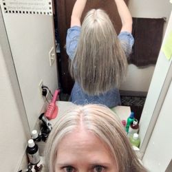 Sunrise Salon - Again you could see the line where my hair goes from blonder up top to all of a sudden being brown the further down you go.