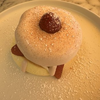 Flipper's - Strawberry soufflé pancake! - Pancakes Near Me - West Hollywood, California Flipper's - Strawberry soufflé pancake! - Pancakes Near Me - West Hollywood, California