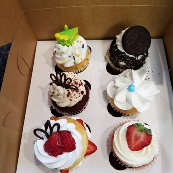 Cupcake Kitchen - Variety: Birthday cake Cookies and cream Red velvet Vanilla  Strawberry shortcake  Strawberries and cream - Bakeries Near Me - Chattanooga, Tennessee