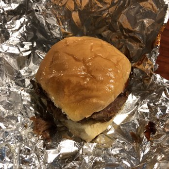 Buck N Dink’s BBQ - Brisket - Food Trucks Near Me - Mount Clemens, Michigan