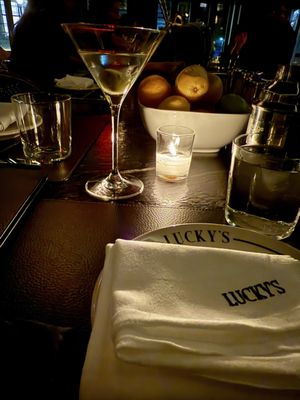 Lucky's Soho by null