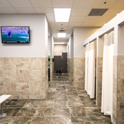 Top Seed Tennis Club - On-site restrooms + locker rooms with showers