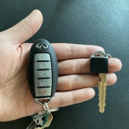 New Infinit Key ! Also he cut an extra regular key for extra use !