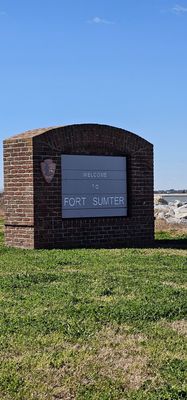 Fort Sumter Tours by null