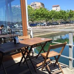 La Batea - Pequeña terraza de 6 mesas al lado del mar