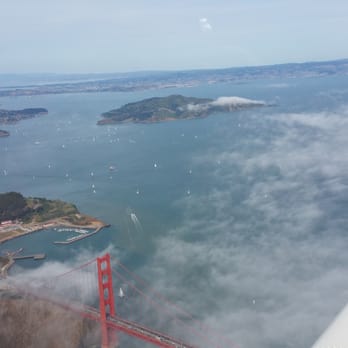 Fly Bay Area - Flying over the golden gate bridge - Flight Instruction Near Me - San Carlos, California Fly Bay Area - Flying over the golden gate bridge - Flight Instruction Near Me - San Carlos, California