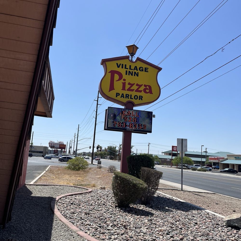 Village Inn Pizza Parlor - Outside sign - Italian Near Me - Yuma, Arizona Village Inn Pizza Parlor - Outside sign - Italian Near Me - Yuma, Arizona