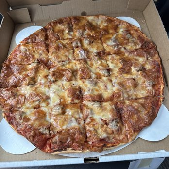 Uncle Leo's Pizza - Meat trio xl - Pizza Near Me - Saint Louis, Missouri