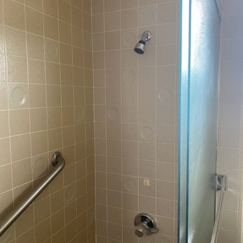 Tip Top Coatings & Reglazing - Before - Refinishing Services Near Me Tip Top Coatings & Reglazing - Before - Refinishing Services Near Me