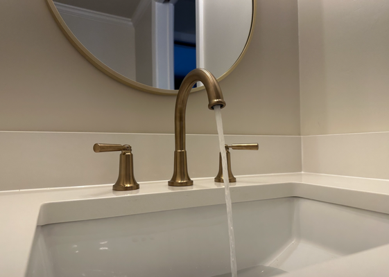 Tilt Plumbing Logo