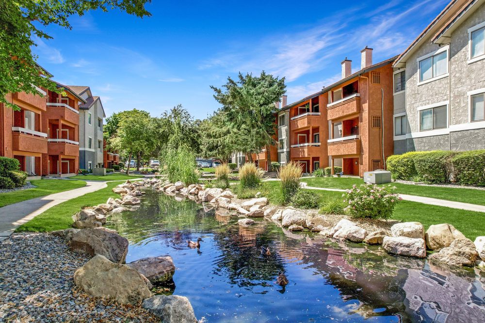 SHADOWBROOK APARTMENTS 184 Photos & 23 Reviews 3852 S 1845th W