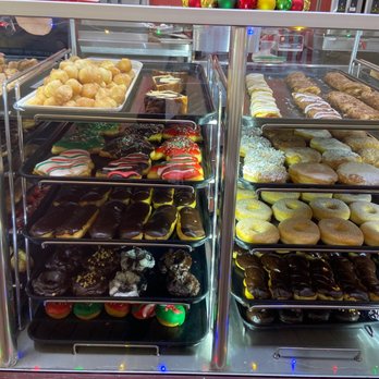 Yum Yum Donuts - Donuts Near Me - Playa Del Rey, California Yum Yum Donuts - Donuts Near Me - Playa Del Rey, California
