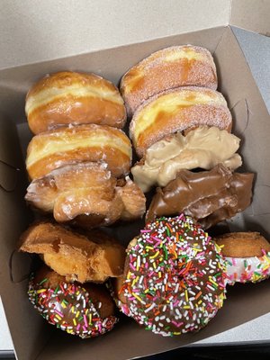 Donut King by null