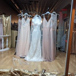 Francia Bridal Fashion