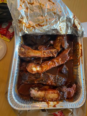 Brenda's Bar-B-Que Pit by null