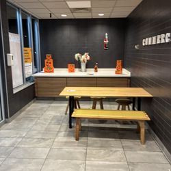 McDonald's - Not sure if you can eat at the picnic table or not