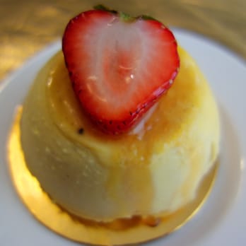 Chicago Pastry - Creme Brulee - Bakeries Near Me - Bloomingdale, Illinois