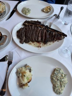 Del Frisco's Double Eagle Steakhouse by null