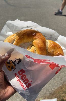 Ben's Soft Pretzels