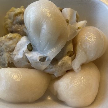 Cafe Anh Hong - Shrimp Dumplings (Har Kow) on the right, pork shumai (left & underneath) - Dim Sum Near Me - Sandy, Utah Cafe Anh Hong - Shrimp Dumplings (Har Kow) on the right, pork shumai (left & underneath) - Dim Sum Near Me - Sandy, Utah