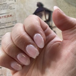 Lee Nails - Broken nail two days later