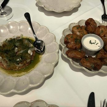 Augustine - Salmon tartare, very tasty with nice texture contrast and well seasoned, crispy potatoes both 5/5 - Desserts Near Me - San Jose, California