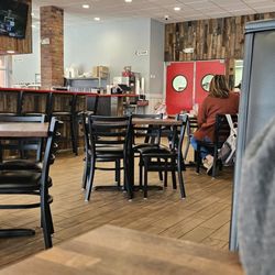 The Crust Pizza - ParkTowne Village