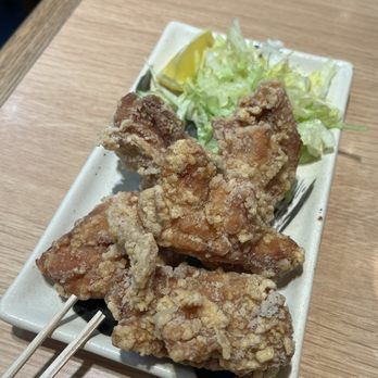 Aki Café - Chicken karage - Bakeries Near Me - Paris, 75