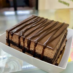 Chocolate Mousse Cake