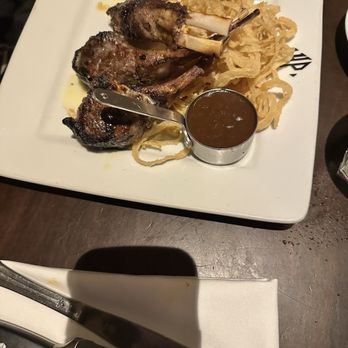 Hyde Park Prime Steakhouse - Steakhouses Near Me - Daytona Beach, Florida