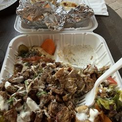Classic Plate (Choose Protein Options) beef and chicken