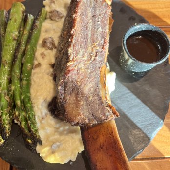Buzos - Short rib dinner - Italian Near Me - La Paz, BCS