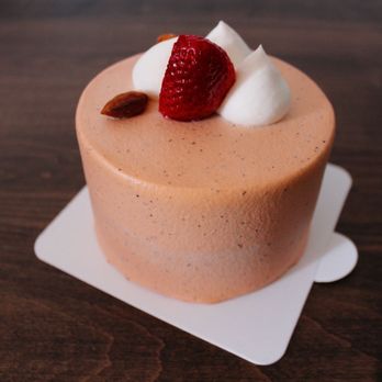 Shakalaka Bakery - Thai Tea mini cake - Bakeries Near Me - Flushing, New York Shakalaka Bakery - Thai Tea mini cake - Bakeries Near Me - Flushing, New York