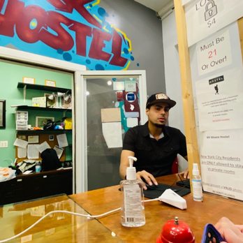 NY Moore Hostel - Loser, homophobic staff who curses out guests after they paid. No education or class like the manager w/roach infested dreads - Hostels Near Me - Brooklyn, New York NY Moore Hostel - Loser, homophobic staff who curses out guests after they paid. No education or class like the manager w/roach infested dreads - Hostels Near Me - Brooklyn, New York