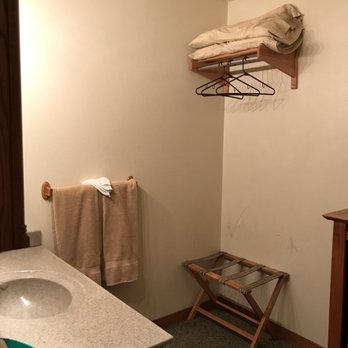 Robinhood Resort - Big Bear Lake, CA