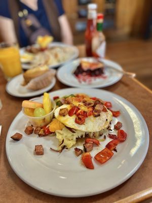 Linn's Restaurant by null