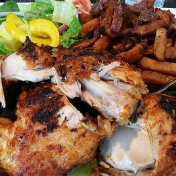 Les 3 Maria - 1/2 chicken - Portuguese Near Me - Dollard-des-Ormeaux, Quebec Les 3 Maria - 1/2 chicken - Portuguese Near Me - Dollard-des-Ormeaux, Quebec